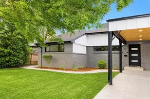 7210 Seward Park Ave S, Seattle, WA 98118 - Photo 2