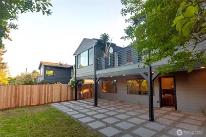 7210 Seward Park Avenue S, Seattle, WA 98118 - Photo 22