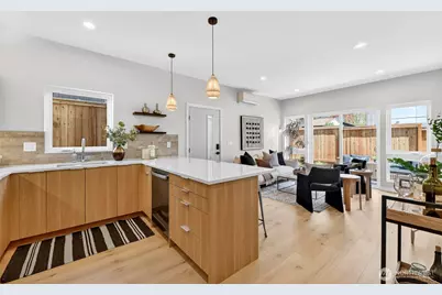 4140 44th Avenue SW, Seattle, WA 98116 - Photo 4