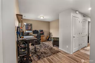 18734 105th Ln E, Puyallup, WA 98374 - Photo 10