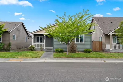 18734 105th Lane E, Puyallup, WA 98374 - Photo 2