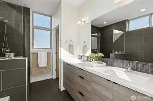4411 Meridian Ave N, Seattle, WA 98103 - Photo 18