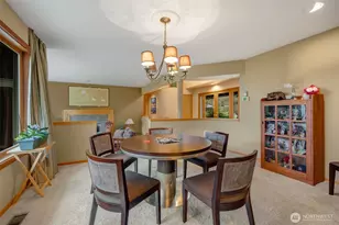4116 205th Ave SE, Sammamish, WA 98075 - Photo 8