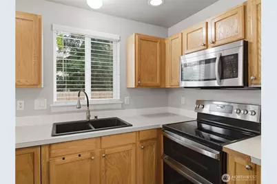 2214 179th Street Ct E, Tacoma, WA 98445 - Photo 8