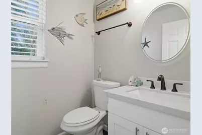 2214 179th Street Ct E, Tacoma, WA 98445 - Photo 16