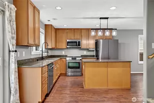19720 99th St Ct E, Bonney Lake, WA 98391 - Photo 8