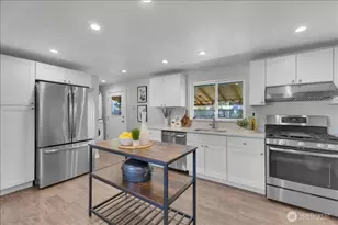 128 107th St SE, Everett, WA 98208 - Photo 10