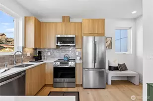 4142 44th Ave SW, Seattle, WA 98116 - Photo 10