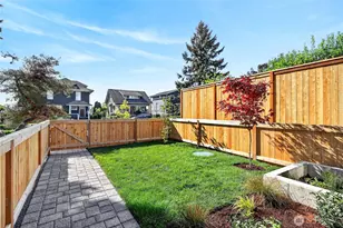 4142 44th Ave SW, Seattle, WA 98116 - Photo 30