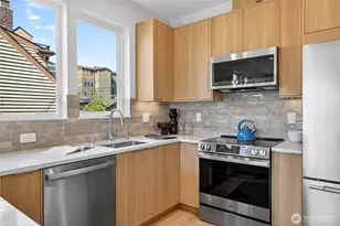 4142 44th Ave SW, Seattle, WA 98116 - Photo 14