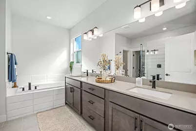 6410 213th Ave Court E, Bonney Lake, WA 98391 - Photo 22
