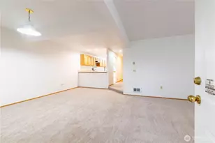 15307 15th Ave NE, Shoreline, WA 98155 - Photo 14