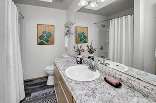 1915 11th Ave S, Seattle, WA 98134 - Photo 22