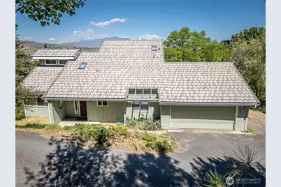 1704 Skyline Drive, Wenatchee, WA 98801 - Photo 1