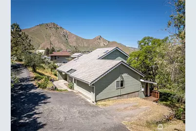 1704 Skyline Drive, Wenatchee, WA 98801 - Photo 36