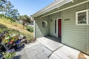 1704 Skyline Dr, Wenatchee, WA 98801 - Photo 4