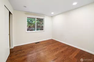 839 NE 200th St, Shoreline, WA 98155 - Photo 10
