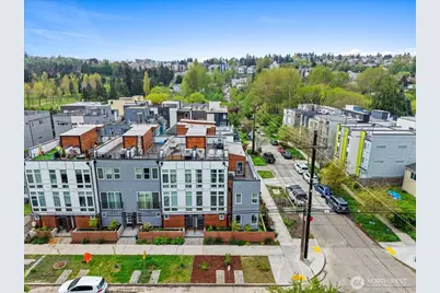 4301 26th Avenue SW, Seattle, WA 98106 - Photo 8