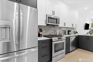 4301 26th Ave SW, Seattle, WA 98106 - Photo 12