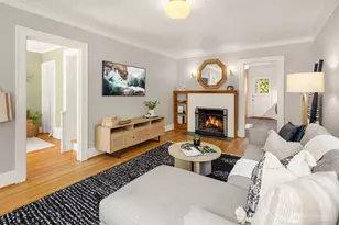 546 N 75th St, Seattle, WA 98103 - Photo 6