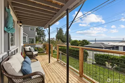 170 N Sunset Drive, Camano Island, WA 98282 - Photo 4