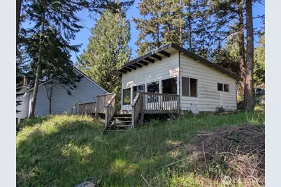 7537 Holiday Boulevard, Guemes Island, WA 98221 - Photo 10