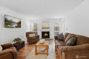 8615 238th Street SW, Edmonds, WA 98026 - Photo 2