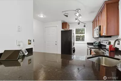 8615 238th Street SW #C101, Edmonds, WA 98026 - Photo 14