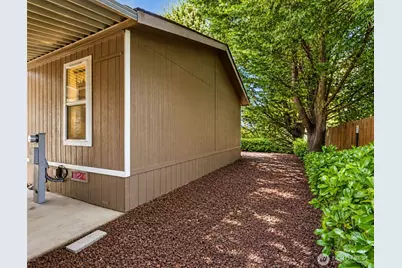11100 4th Avenue W #30, Everett, WA 98204 - Photo 28