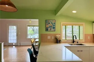 908 N 102nd, Seattle, WA 98133 - Photo 10