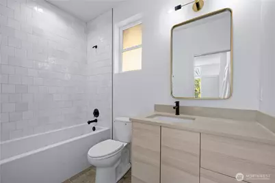 1136 A NW 57th Street, Seattle, WA 98107 - Photo 10