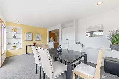 2025 Boylston Avenue E, Seattle, WA 98102 - Photo 30
