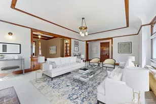 2025 Boylston Ave E, Seattle, WA 98102 - Photo 18