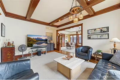 2025 Boylston Avenue E, Seattle, WA 98102 - Photo 8