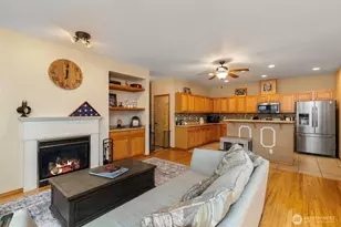 734 Glenmore Loop, Port Orchard, WA 98366 - Photo 4