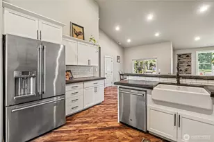 258 Antrim Rd, Winlock, WA 98596 - Photo 6