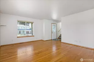 726 SW Puffin St, Oak Harbor, WA 98277 - Photo 8