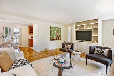 3803 NE 82nd Street, Seattle, WA 98115 - Photo 8