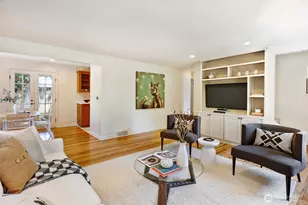 3803 NE 82nd St, Seattle, WA 98115 - Photo 8