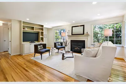 3803 NE 82nd Street, Seattle, WA 98115 - Photo 4