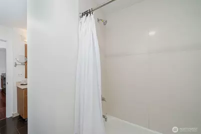 711 E Denny Way #306, Seattle, WA 98122 - Photo 18