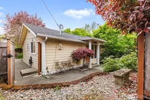 1811 29th Ave, Seattle, WA 98122 - Photo 6