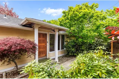 1811 29th Avenue, Seattle, WA 98122 - Photo 4
