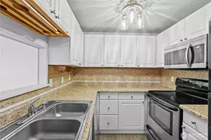 3236 Phillips Ave, Bremerton, WA 98310 - Photo 10