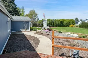 1435 E 4th St, Deer Park, WA 99006 - Photo 32