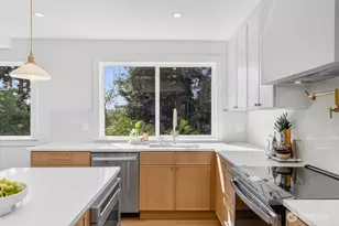 5639 3rd Ave NW, Seattle, WA 98107 - Photo 10