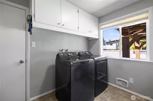 123 115th St E, Tacoma, WA 98445 - Photo 14