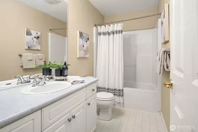 1805 134th Avenue SE #22, Bellevue, WA 98005 - Photo 24