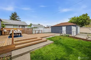 544 Whitworth Ave S, Renton, WA 98057 - Photo 28
