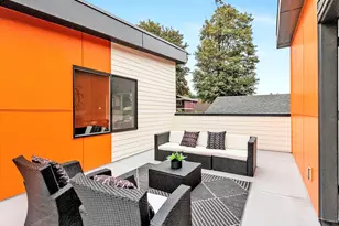 6025 47th Ave S, Seattle, WA 98118 - Photo 36